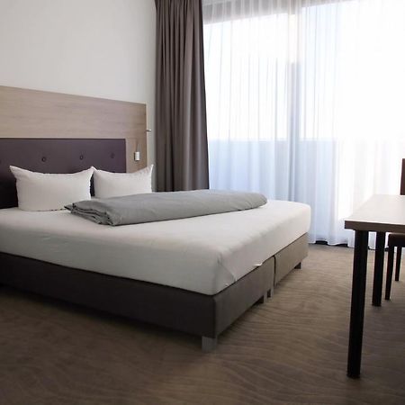Hotel New In Gaimersheim Exterior photo