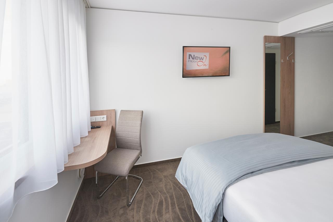 Hotel New In Gaimersheim Exterior photo
